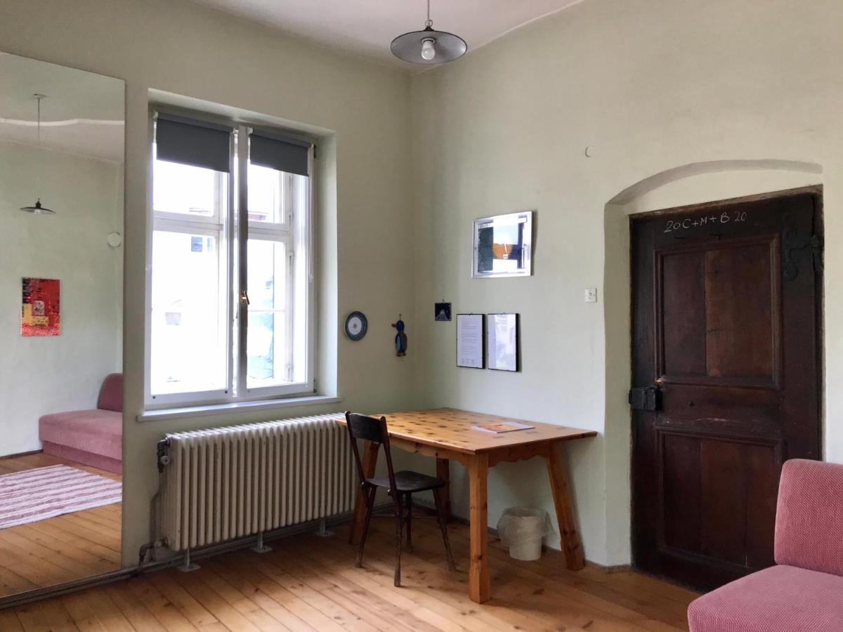 Ansitz Thalerhof Apartment Lana Exterior photo